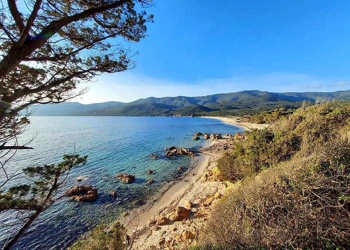 78 Alba Rossa Piscine Chauffee Et De Cupabia Vakantiehuis Serra-di-Ferro (Corsica)