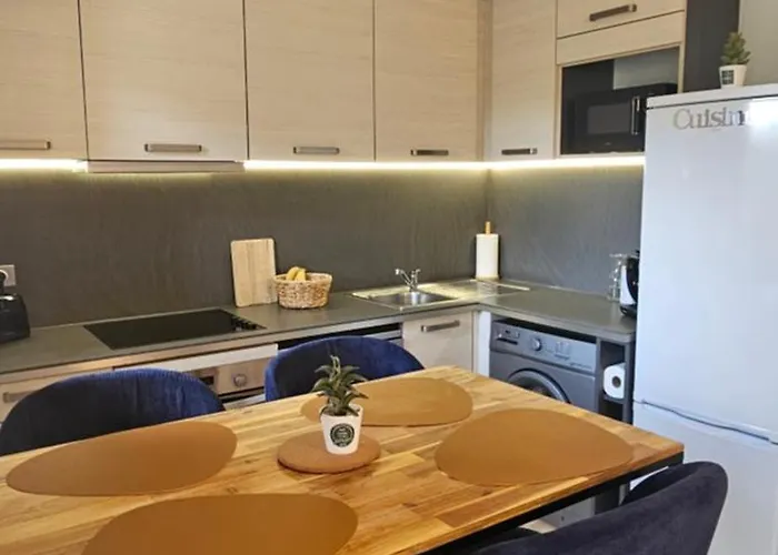 78 Alba Rossa Piscine Chauffee Et De Cupabia Serra-di-Ferro (Corsica)