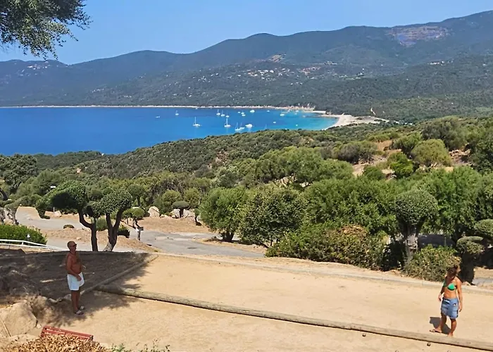 78 Alba Rossa Piscine Chauffee Et De Cupabia Vakantiehuis Serra-di-Ferro (Corsica)