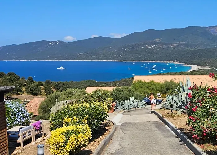 78 Alba Rossa Piscine Chauffee Et De Cupabia Vakantiehuis *